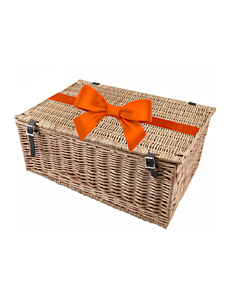 Create Your Own Christmas Hamper - Medium Classic Wicker Hamper - Perfect for up to 10 items