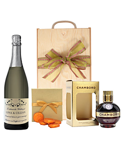 personalised-prosecco-with-chambord-and-luxury-chocolates-in-wooden-box