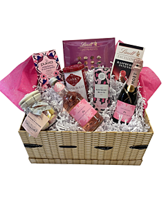 "Rosie" Luxury Moet Rosé Champagne & Treats Gift Box