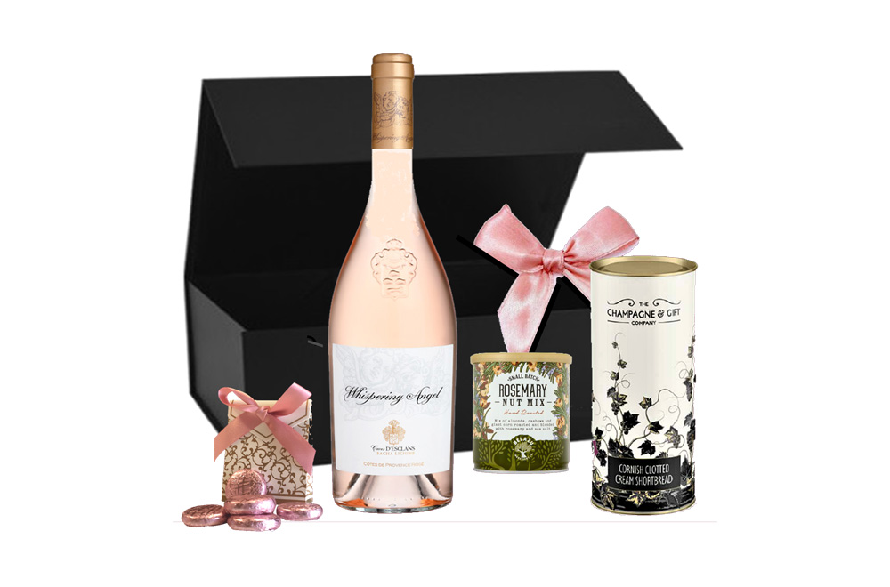 2 Champagne gifts in presentation boxes. Gift 1 - personalised wedding label, gift 2 - Moet