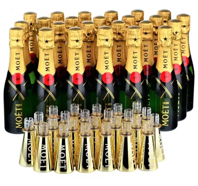 Mini-moet-with-champagne-sippers-for-party