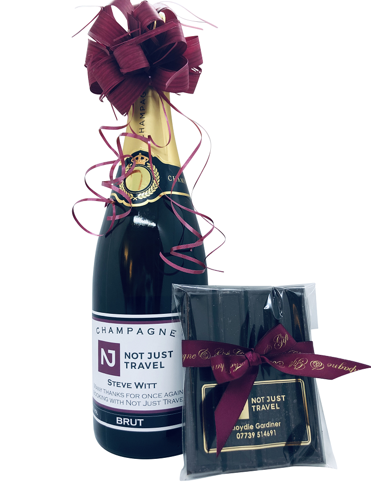 branded-prosecco-bottle-with-branded-corporae-chocolates